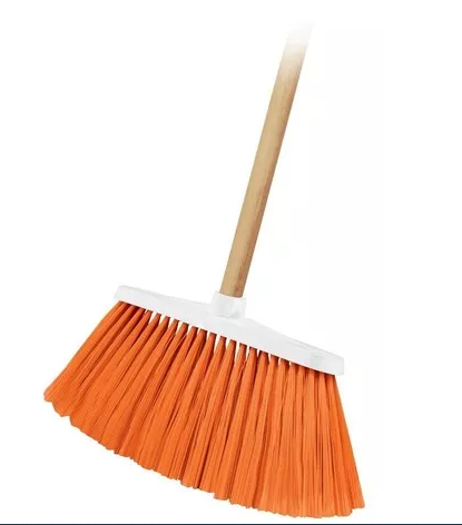 ESCOBA DE PLASTICO T/ABANICO GDE   KARLA