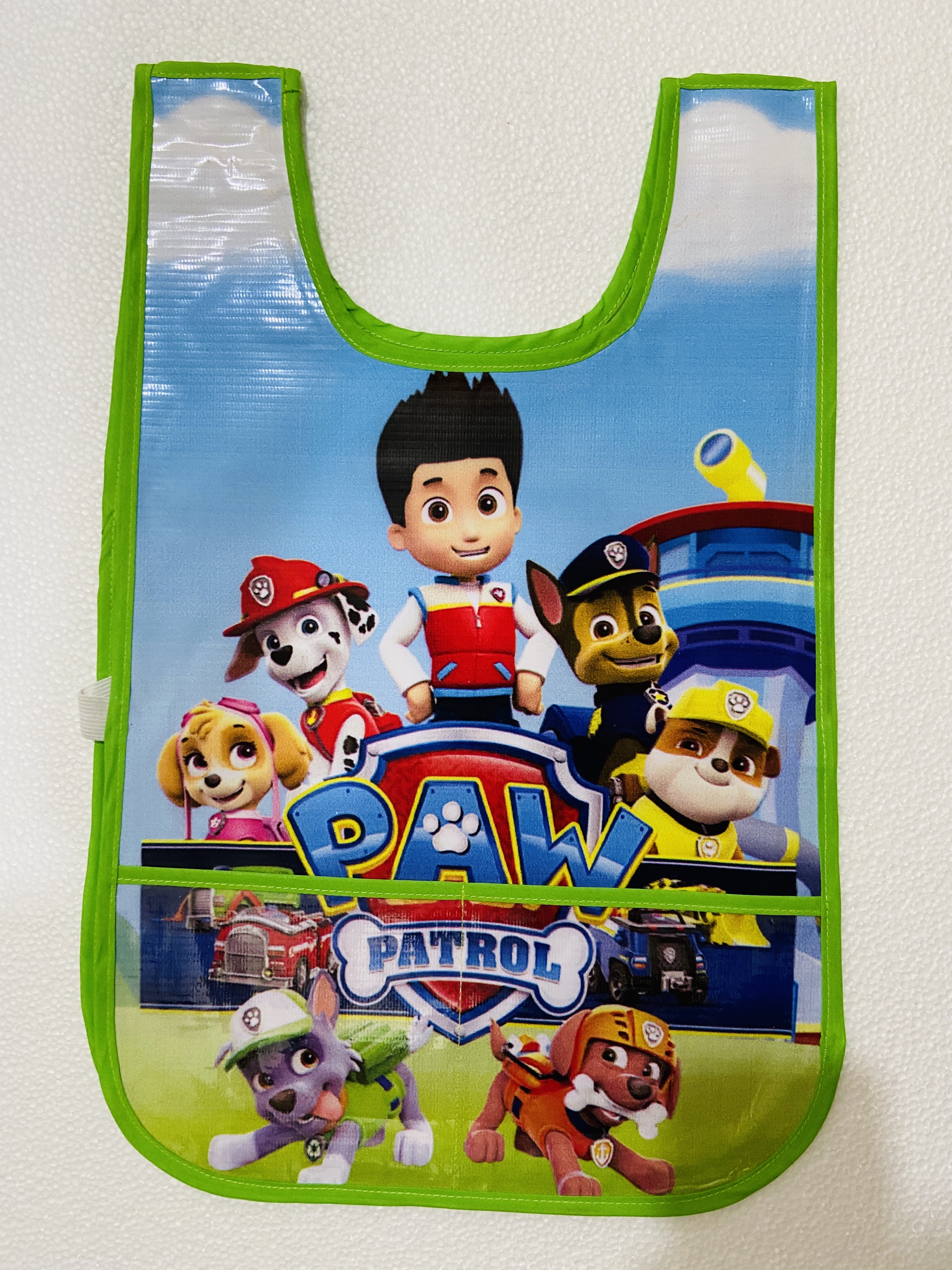 MANDIL INFANTIL PLAST.T/CAMIS.PAW PATROL