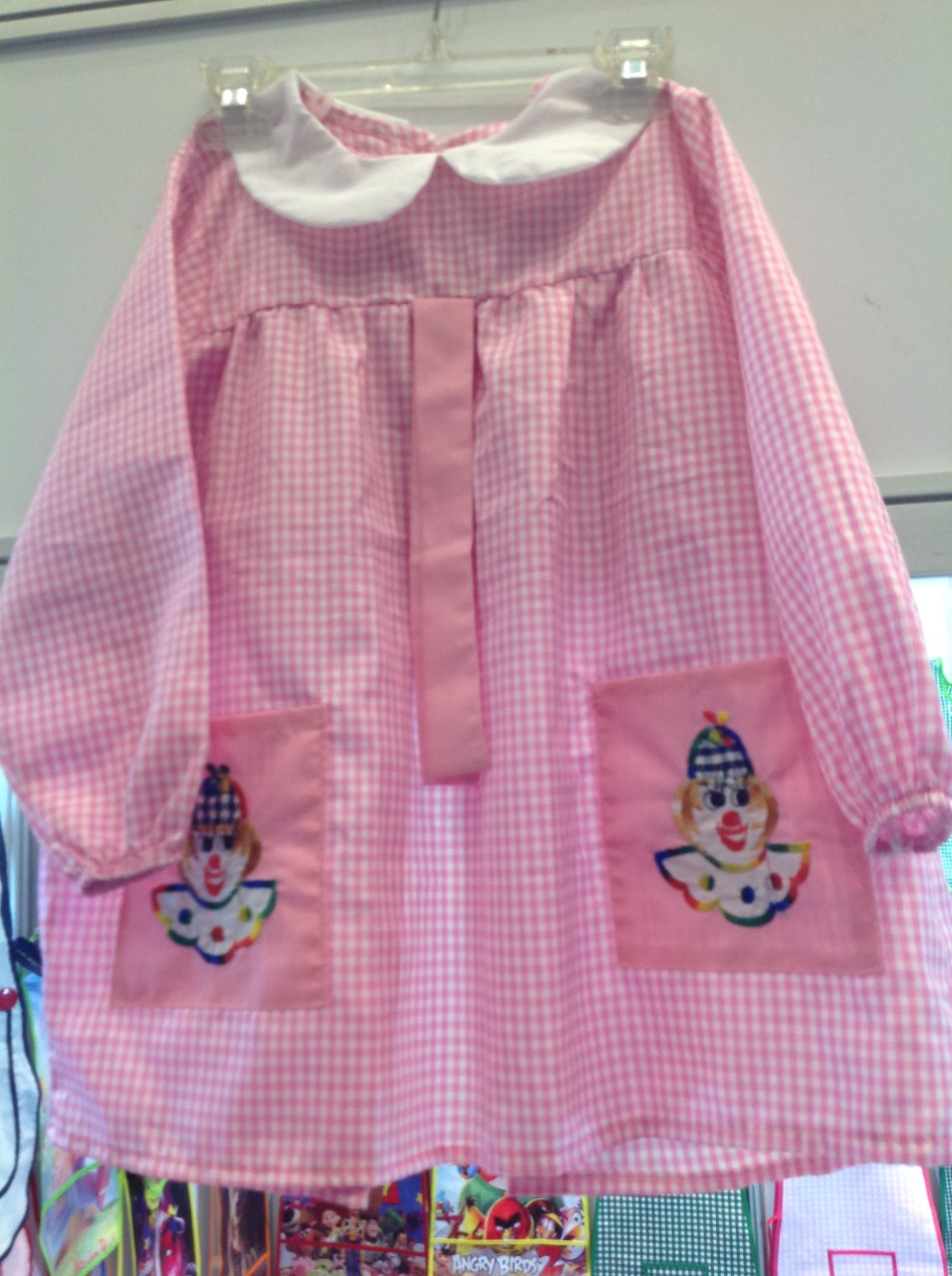 MANDIL INFANTIL DE TELA ROSA RAYAS  T-06